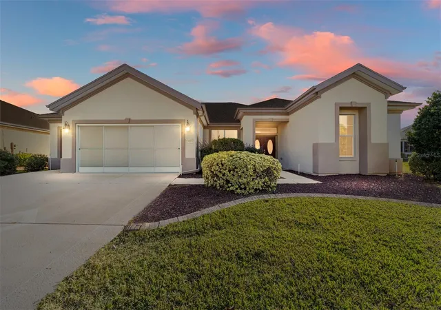 Photo 3 of Single family home for sale at 13103 SE 86th Court, Summerfield, FL 34491 | MLS# OM732157 | Listing updated on 2026-09-16