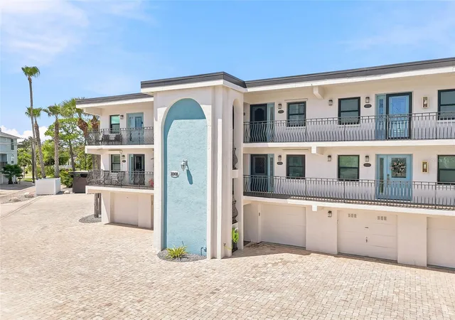 Photo 3 of Condo for sale at 11901 Lagoon Ln #202, Treasure Island, FL 33706 | MLS# TB8548156 | Listing updated on 2026-09-19