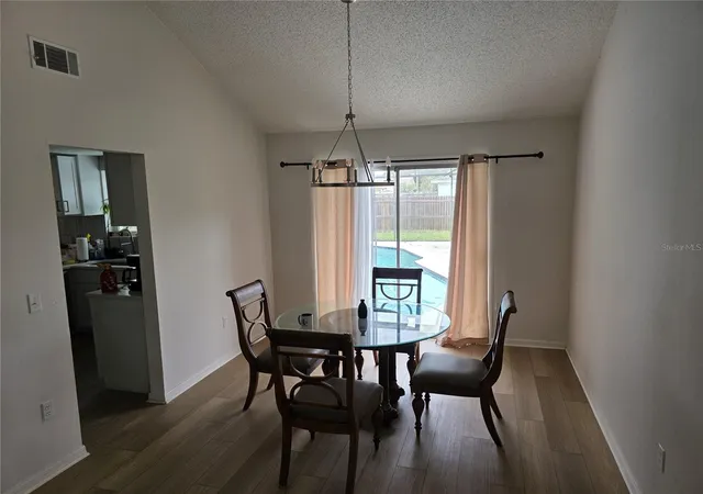 Photo 3 of Single family home for sale at 2824 Charmont Dr, Apopka, FL 32703 | MLS# S5157448 | Listing updated on 2026-09-30