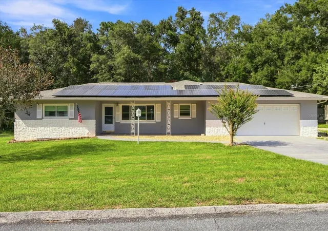 Photo 1 of Single family home for sale at 5677 W Pine Cir, Crystal River, FL 34429 | MLS# TB8548159 | Listing updated on 2026-09-14