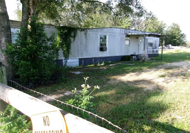 Photo 3 of Manufactured home for sale at 9314 SW 33rd Court, Ocala, FL 34476 | MLS# G5117725 | Listing updated on 2026-09-13