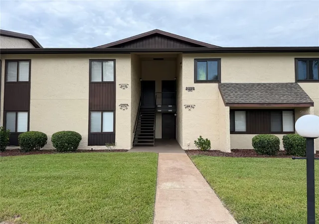 Photo 2 of Condo for sale at 637 Midway Dr #A, Ocala, FL 34472 | MLS# OM732162 | Listing updated on 2026-09-13