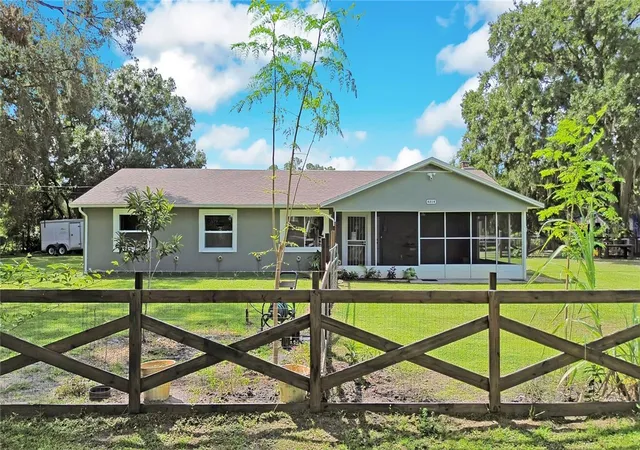 Photo 1 of Single family home for sale at 4214 Cindy Rd, Lakeland, FL 33810 | MLS# TB8548163 | Listing updated on 2026-09-19