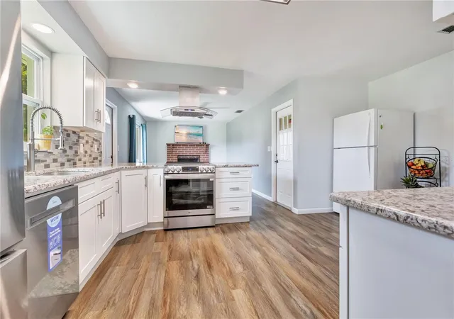 Photo 2 of Single family home for sale at 4214 Cindy Rd, Lakeland, FL 33810 | MLS# TB8548163 | Listing updated on 2026-09-19