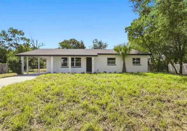 Photo 2 of Single family home for sale at 4904 Danny Boy Cir, Orlando, FL 32808 | MLS# O6441388 | Listing updated on 2026-09-13