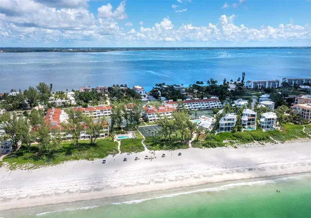Photo 2 of Condo for sale at 5055 Gulf Of Mexico Dr #115, Longboat Key, FL 34228 | MLS# A4705924 | Listing updated on 2026-09-15