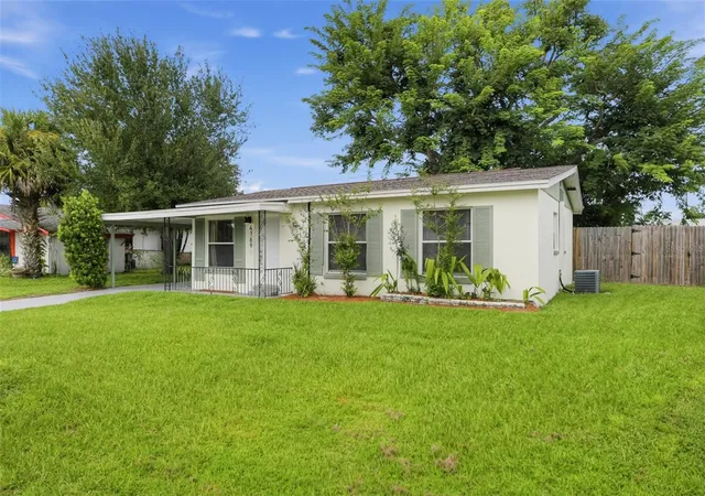 Photo 3 of Single family home for sale at 4169 Gaither St, Orlando, FL 32811 | MLS# S5157452 | Listing updated on 2026-09-23