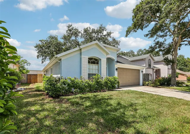 Photo 1 of Single family home for sale at 2455 Hickman Cir, Clearwater, FL 33761 | MLS# TB8548164 | Listing updated on 2026-10-04