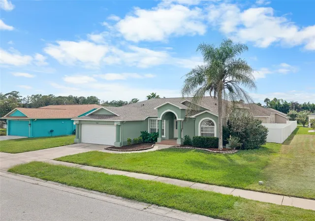 Photo 2 of Single family home for sale at 7040 Frascati Loop, Wesley Chapel, FL 33544 | MLS# TB8548166 | Listing updated on 2026-09-14