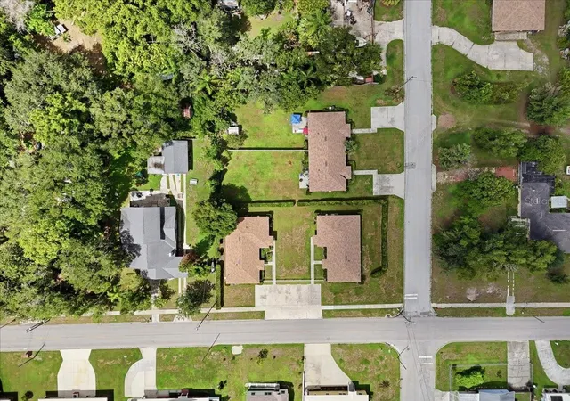 Photo 2 of House for sale at 905 S Orange Ave, Bartow, FL 33830 | MLS# P4939871 | Listing updated on 2026-09-13
