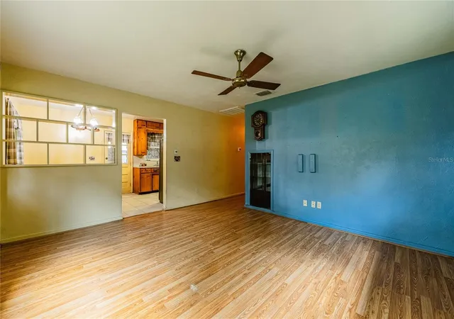 Photo 4 of Single family home for sale at 3236 Cullman Dr, Lakeland, FL 33805 | MLS# TB8548178 | Listing updated on 2026-09-15