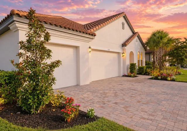Photo 3 of Single family home for sale at 7328 Great Egret Blvd, Sarasota, FL 34241 | MLS# A4705930 | Listing updated on 2026-09-18