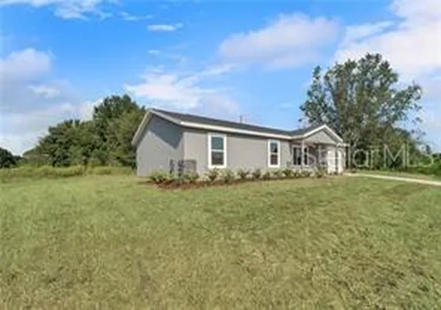 Photo 2 of Single family home for sale at 5140 Sw 158th Place #5, Ocala, FL 34473 | MLS# R4911990 | Listing updated on 2026-09-21