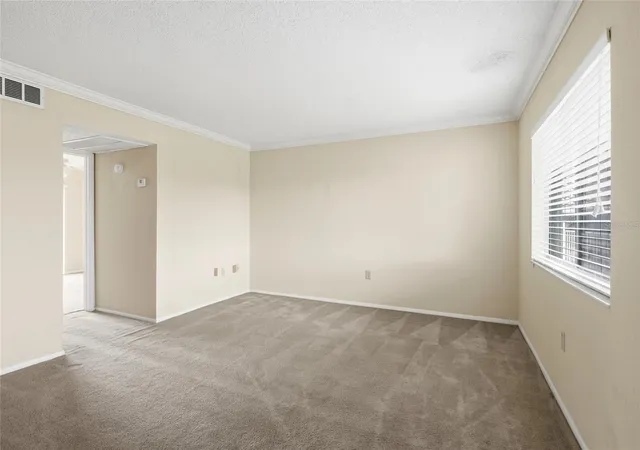 Listing Photo 4 - Condo for sale in building located at 115 Oyster Bay Cir, Altamonte Springs, FL 32701 - Unit #360