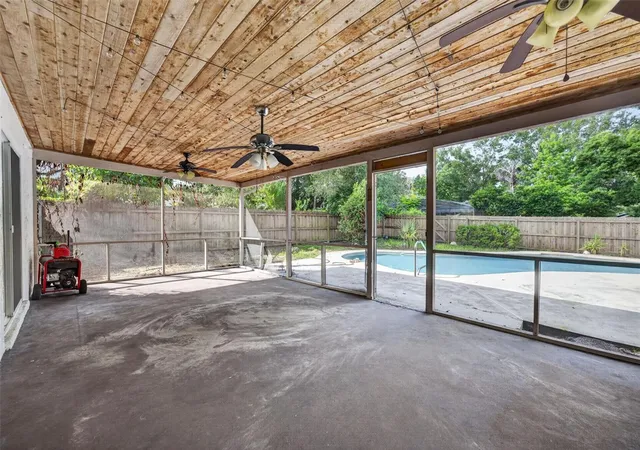 Photo 2 of Single family home for sale at 210 Jonesbury Ct, Longwood, FL 32779 | MLS# O6441405 | Listing updated on 2026-09-14