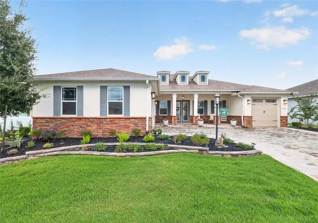 Photo 2 of Single family home for sale at 8331 Sw 97th Avenue, Ocala, FL 34481 | MLS# OM732176 | Listing updated on 2026-09-18