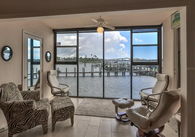 Photo 4 of Condo for sale at 614 Marina Point Dr #614, Daytona Beach, FL 32114 | MLS# V4951247 | Listing updated on 2026-09-27