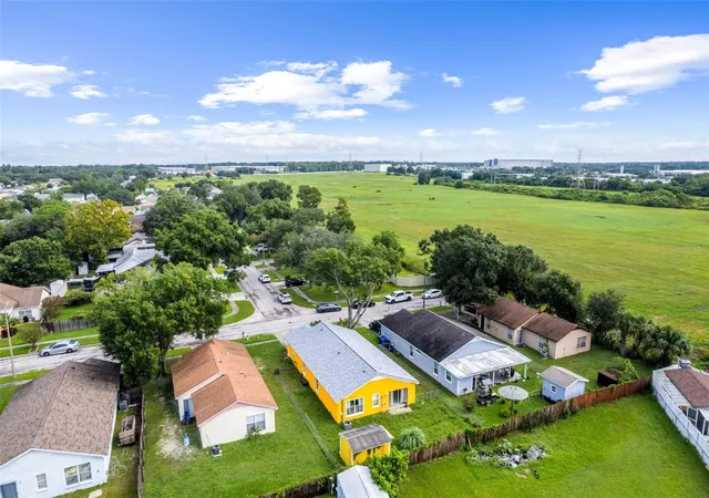 Photo 35 of Single family home for sale at 8106 Riverboat Dr, Tampa, FL 33637 | MLS# TB8548206 | Listing updated on 2026-09-13