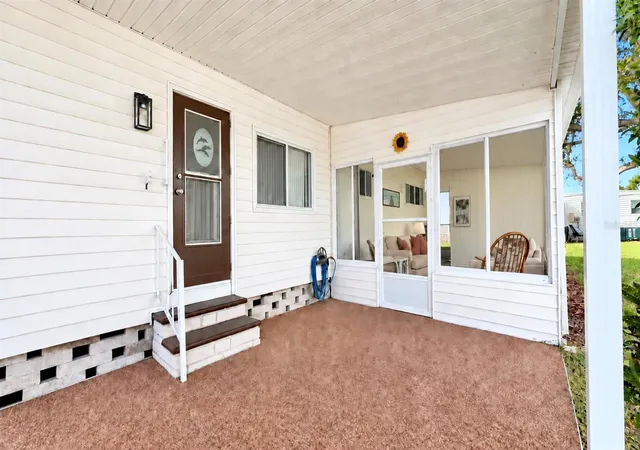 Photo 3 of Manufactured home for sale at 1100 Belcher Rd S #64, Largo, FL 33771 | MLS# TB8548216 | Listing updated on 2026-09-14