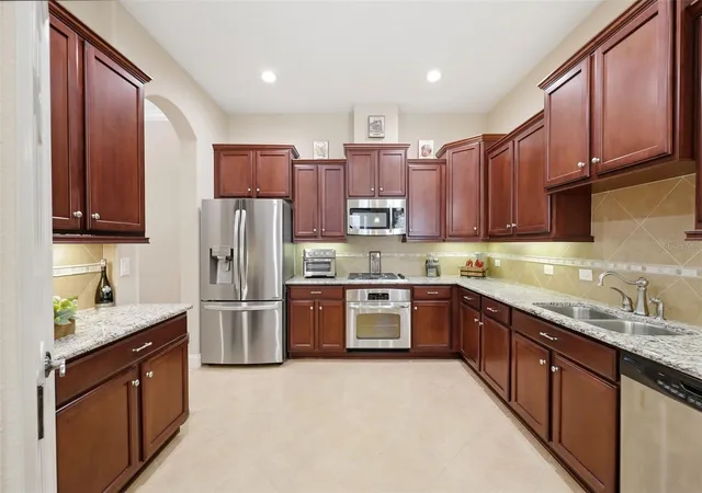 Photo 3 of Single family home for sale at 2901 Devonoak Blvd, Land O Lakes, FL 34638 | MLS# TB8548223 | Listing updated on 2026-10-20