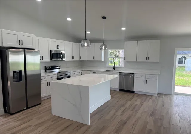 Photo 3 of Single family home for sale at 7 Pine Trce, Ocala, FL 34472 | MLS# OM732179 | Listing updated on 2026-09-16