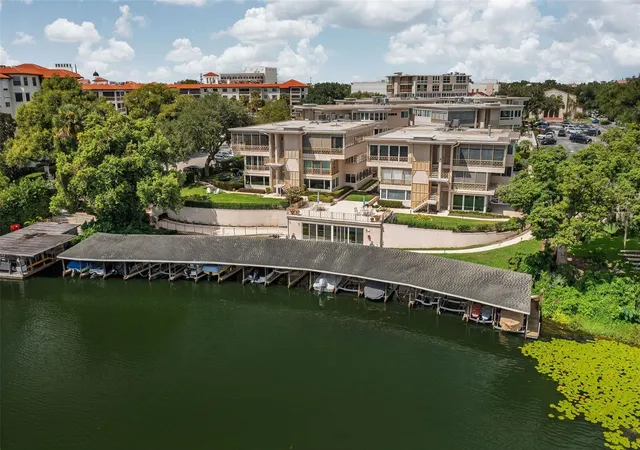 Listing Photo 2 - Condo for sale in building located at 311 E Morse Blvd, Winter Park, FL 32789 - Unit #1-5