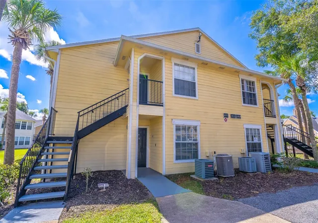Photo 2 of Condo for sale at 1057 S Hiawassee Rd #1912, Orlando, FL 32835 | MLS# O6441439 | Listing updated on 2026-09-14