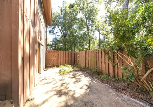 Photo 3 of Townhouse for sale at 5 Wildwood Trl N, Ormond Beach, FL 32174 | MLS# V4951252 | Listing updated on 2026-09-20