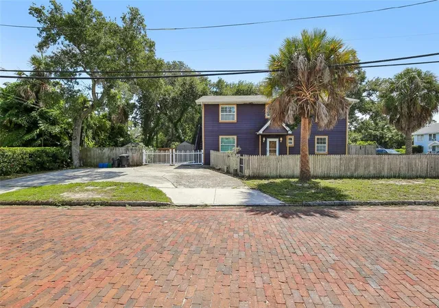 Photo 1 of Single family home for sale at 2702 49th Street S, Gulfport, FL 33707 | MLS# TB8548241 | Listing updated on 2026-09-14