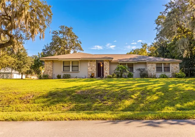 Photo 1 of Single family home for sale at 70 Furness Pl, Palm Coast, FL 32137 | MLS# FC321422 | Listing updated on 2026-10-02