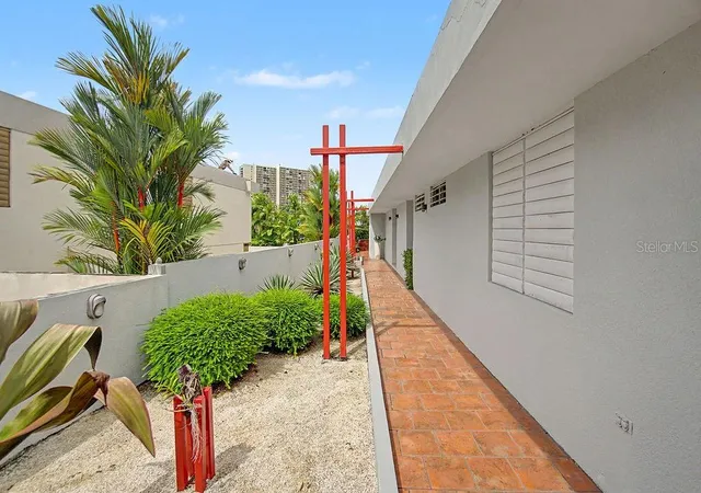 Photo 2 of Single family home for sale at 322 Calle Pio Baroja, San Juan, PR 00926 | MLS# PR9124135 | Listing updated on 2026-09-14
