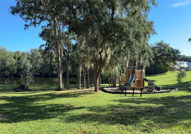 Photo 4 of Single family home for sale at 971 Cortland Way, Palm Harbor, FL 34683 | MLS# TB8548247 | Listing updated on 2026-10-03
