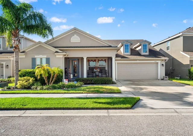 Photo 4 of Single family home for sale at 429 Blue Cypress Dr, Groveland, FL 34736 | MLS# G5117739 | Listing updated on 2026-10-08