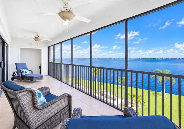 Photo 4 of Condo for sale at 1601 Park Beach Cir #18, Punta Gorda, FL 33950 | MLS# C7530692 | Listing updated on 2026-09-16