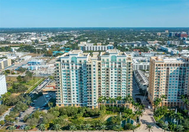 Photo 2 of Condo for sale at 800 N Tamiami Trl #815, Sarasota, FL 34236 | MLS# A4705940 | Listing updated on 2026-10-01