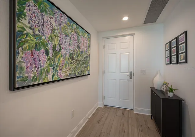 Photo 3 of Condo for sale at 800 N Tamiami Trl #815, Sarasota, FL 34236 | MLS# A4705940 | Listing updated on 2026-10-01
