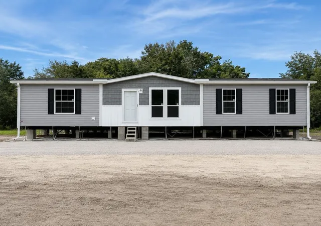 Photo 1 of Manufactured home for sale at 19368 Nw 248th Street, Okeechobee, FL 34972 | MLS# K4903786 | Listing updated on 2026-09-14