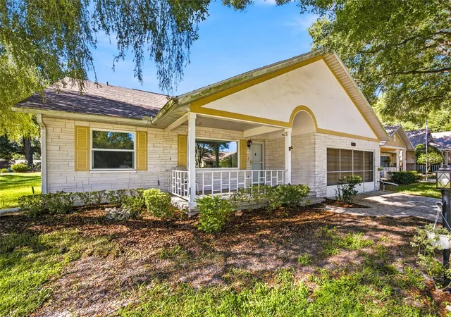 Single family home for sale at 8710 SW 91st Place #A, OCALA, FL 34481 | MLS# G5117743