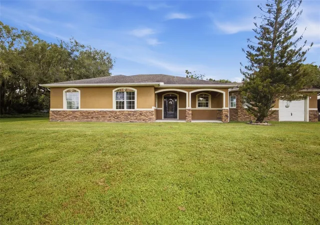 Single family home for sale at 1208 W Baker St, PLANT CITY, FL 33563 | MLS# TB8548262