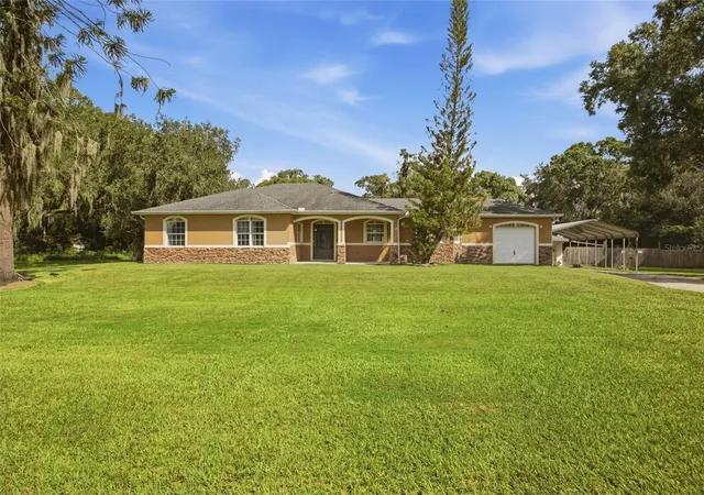 Photo 3 of Single family home for sale at 1208 W Baker St, Plant City, FL 33563 | MLS# TB8548262 | Listing updated on 2026-09-22
