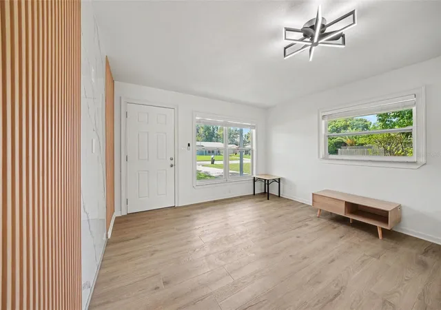 Photo 3 of Single family home for sale at 506 Cambridge Cir, South Daytona, FL 32119 | MLS# O6441454 | Listing updated on 2026-09-19