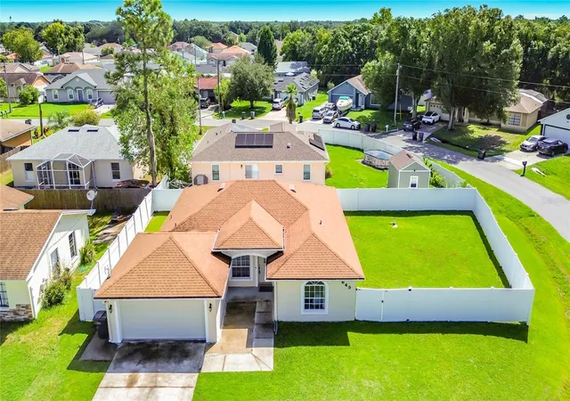 Photo 2 of Single family home for sale at 649 Jaguar Ct, Kissimmee, FL 34759 | MLS# O6441462 | Listing updated on 2026-10-07