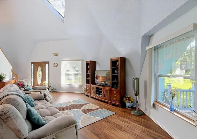 Photo 4 of Single family home for sale at 2320 Bogaert Rd, Dover, FL 33527 | MLS# TB8548277 | Listing updated on 2026-10-03