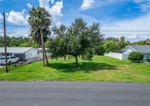 Photo 2 of Land for sale at Bay Dr, Gibsonton, FL 33534 | MLS# TB8548278 | Listing updated on 2026-09-14