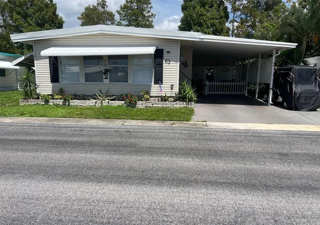 Photo 1 of Manufactured home for sale at 63 Royal Palm Cir, Largo, FL 33778 | MLS# TB8548279 | Listing updated on 2026-09-14