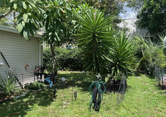 Photo 3 of Manufactured home for sale at 63 Royal Palm Cir, Largo, FL 33778 | MLS# TB8548279 | Listing updated on 2026-09-14