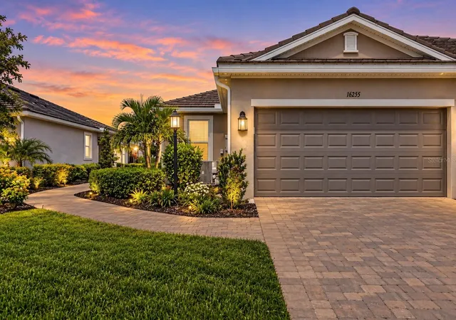 Photo 1 of Single family home for sale at 16255 San Donato Pl, Bradenton, FL 34211 | MLS# A4705952 | Listing updated on 2026-10-23