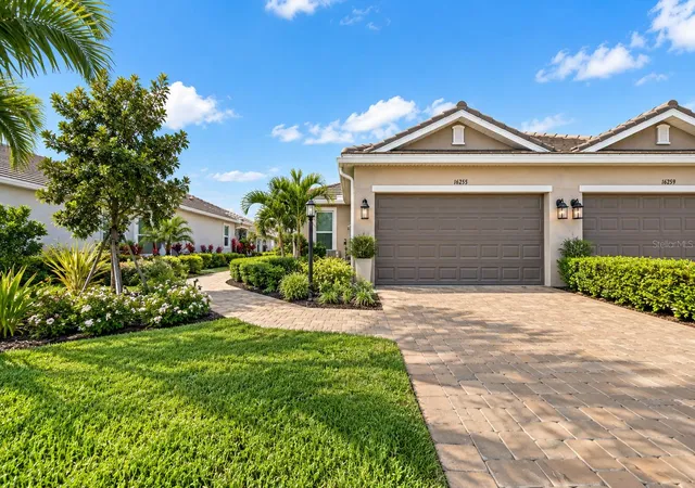 Photo 2 of Single family home for sale at 16255 San Donato Pl, Bradenton, FL 34211 | MLS# A4705952 | Listing updated on 2026-10-23