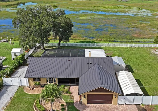 Photo 1 of Single family home for sale at 5230 Mosquero Rd, Spring Hill, FL 34606 | MLS# W7889488 | Listing updated on 2026-10-08