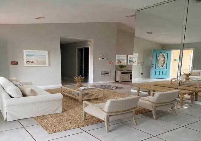 Photo 3 of Single family home for sale at 812 37th Avenue S, Saint Petersburg, FL 33705 | MLS# TB8548280 | Listing updated on 2026-09-15